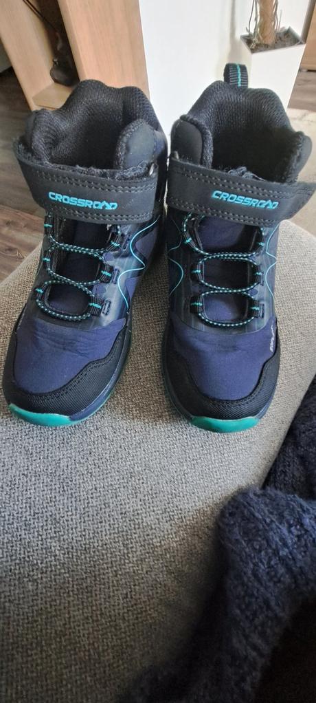 Trekové topánky, 29