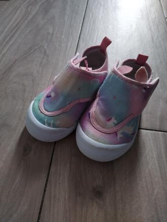 Tenisky, papučky 23, 23