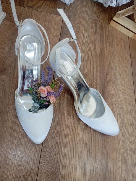 Čipkované svadobné šaty, 42 / l / m