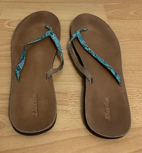 Kozene slapky zn. bata, baťa,41