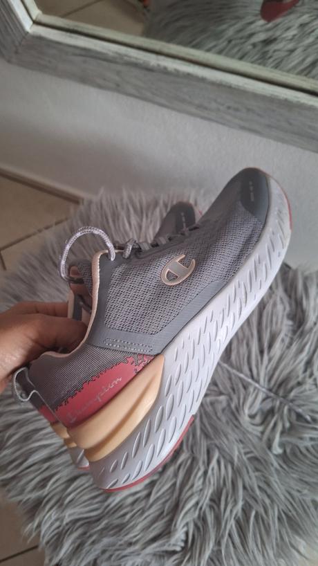 Tenisky top stav, champion,36