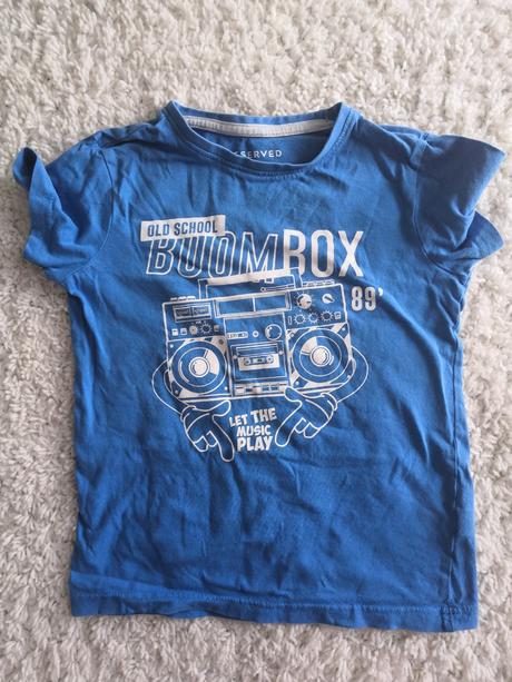 Tricko, reserved,122