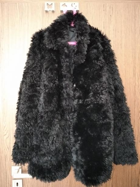 Chlpatý kabátik, h&m,m