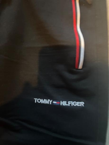Predam damske teplaky tommy hilfiger +adidas legin, 36