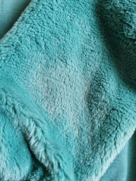 Krásna mikina, gate,m