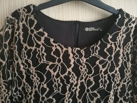 Krásne elastické šaty, 38