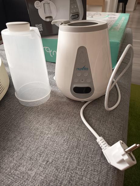 Ohrievačka mlieka a príkrmov, nuvita
