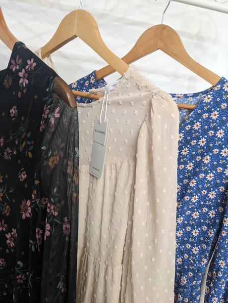 Reserved romantické šaty, reserved