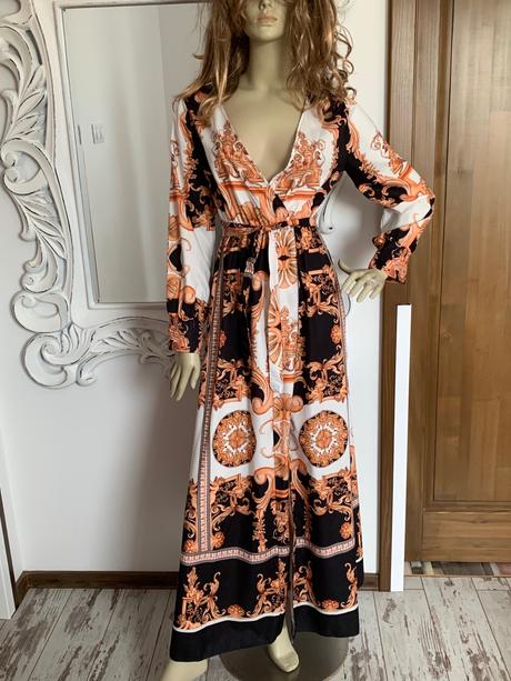 Luxusne saticky moda internationale, s
