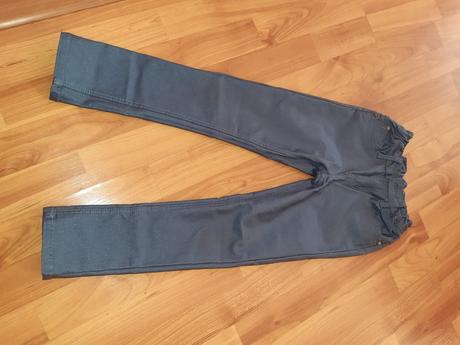 Riflove nohavice, 122