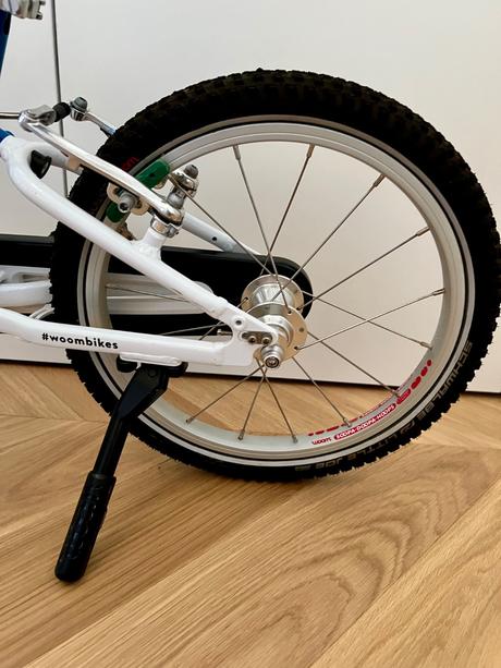 Woom 3 + prilba + stojan, woom,16