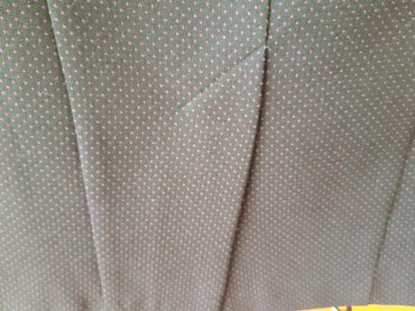 Čierna sukňa s bodkami, f&f,38