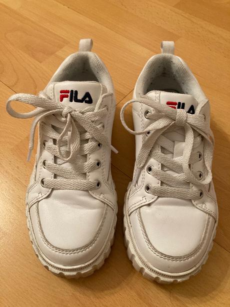Topanky, fila,32