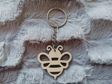 Prívesky / kľúčenky včielka, 