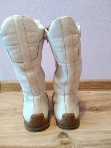 Biele kožené čižmy, 36