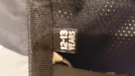 Predám chlapcensku bundu zn.money z uk, 152