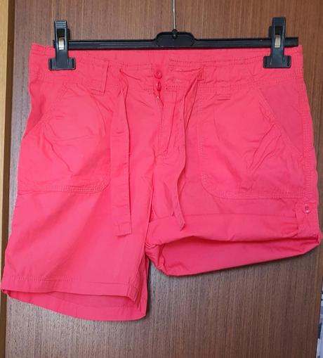 Krátke nohavice, takko,36