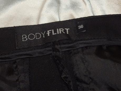 Kvalitné elegantné čierne nohavice, 36