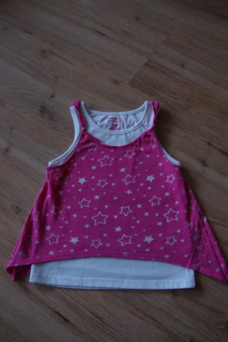 Dievčenské dvojtielko na 3 roky, 98