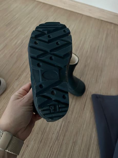 Zateplene gumáky, 22