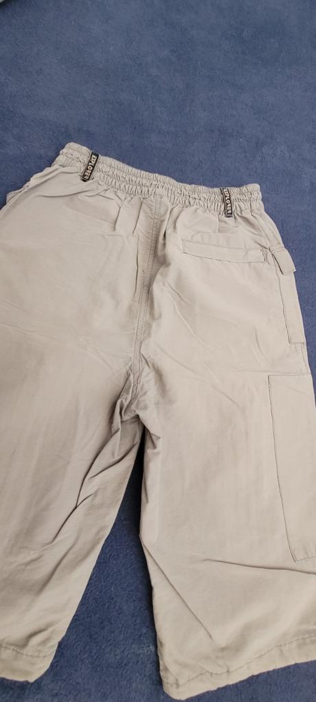 Bermudy športové 2x, 146