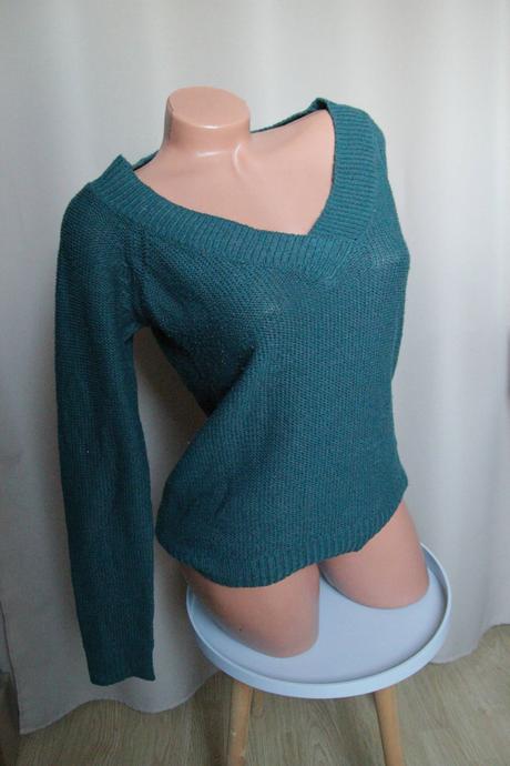 Tmavo zelený sveter m, m