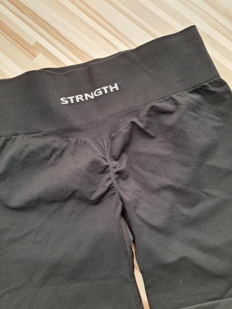 Elastické tvarujúce šortky, fishbone,l / m