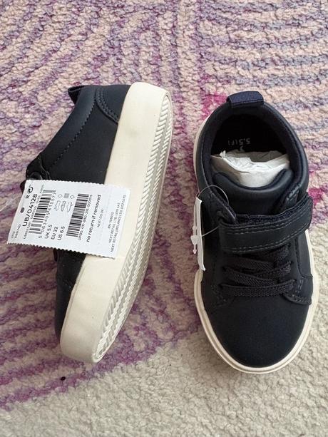 Nove tenisky next, next,22