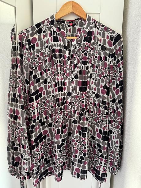 Krásna vzorovana damska bluzka, l