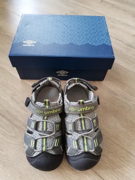 Botaskové sandálky, umbro,28