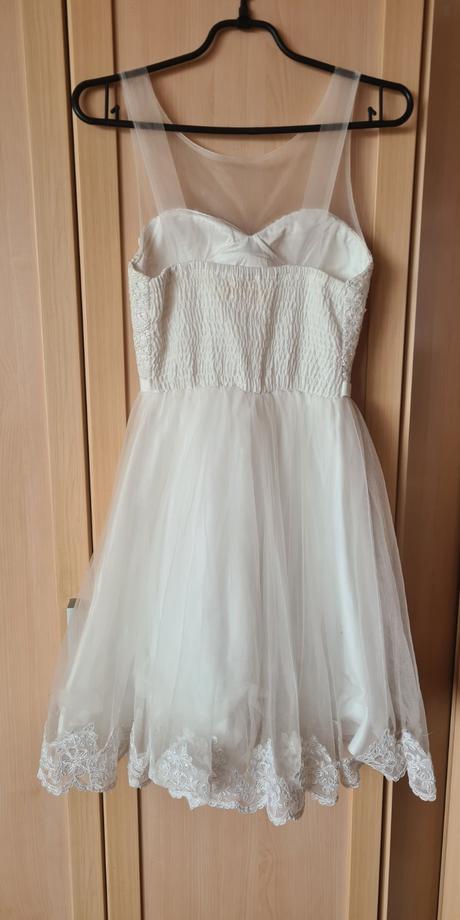 Šaty na stužkovú, 36