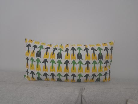 Vankúš, šírka (cm): 30,dĺžka (cm): 50