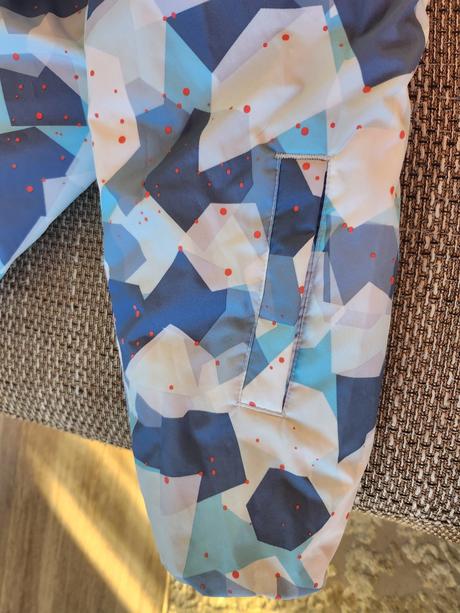 Obojstranná vetrovka aj na lyžovanie, wedze,128