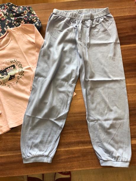 Pyzamko s 2 trickami, lupilu,104