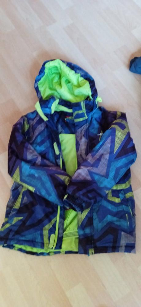 Bunda vel.140/146, lewro,146