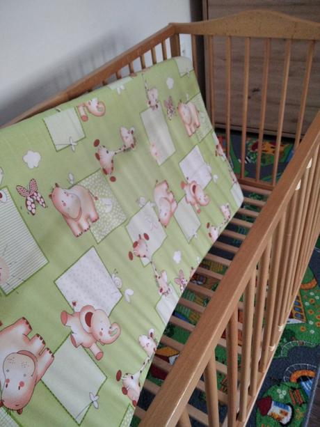 Drevená postieľka, šírka (cm): 60,dĺžka (cm): 120