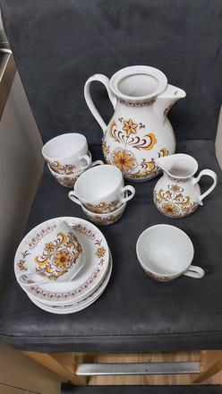 Porcelánová kávová sada zn.henrieta (česká), 