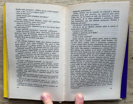 Kniha devadesát tři victor hugo,