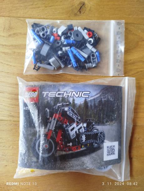 Lego technic motorka, 