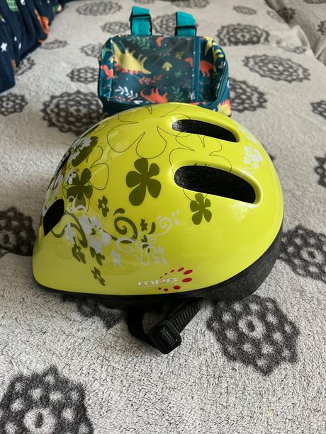 Priľba na bycikel a taška, s