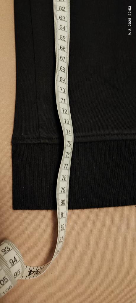 Tepláky, domyos,122