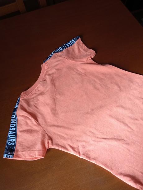 Tričko 104/110, lupilu,104