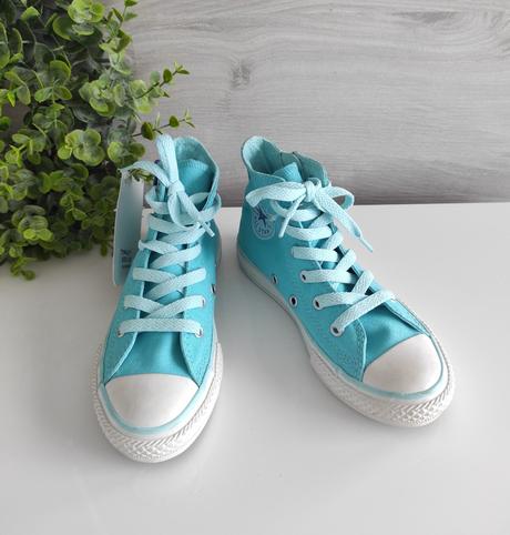 Úplne nové dievčenské converse, converse,29