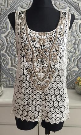 Top, xs