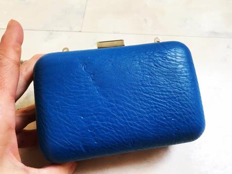 Kabelka na retiazke,