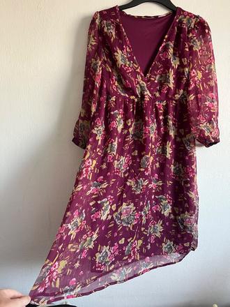 Kvetovane sifonove saty kvety mozu byt aj tehotens, xs