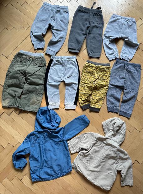 Eu92 balík vecí na chalana za 7e, 86–98