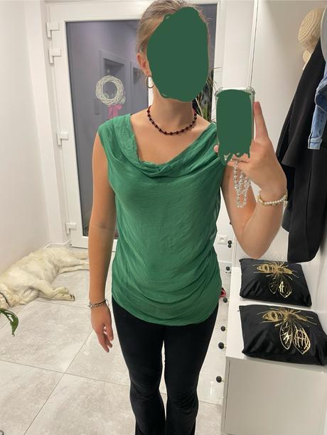 Tričko s voálovým výstrihom, s