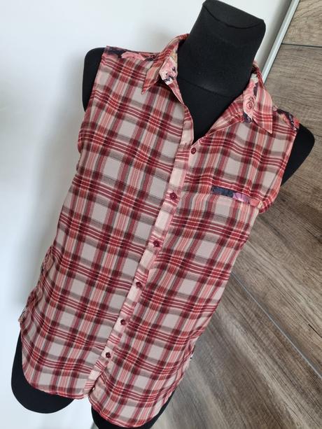 Košeľova blúzka bez rukávov, bershka,s