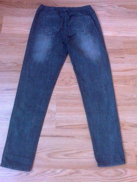 Na gumu- 3x oblečené-aj pre staršie dievčatá, xl